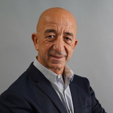 Photo de Djilali Derouiche client de Twipi Group.